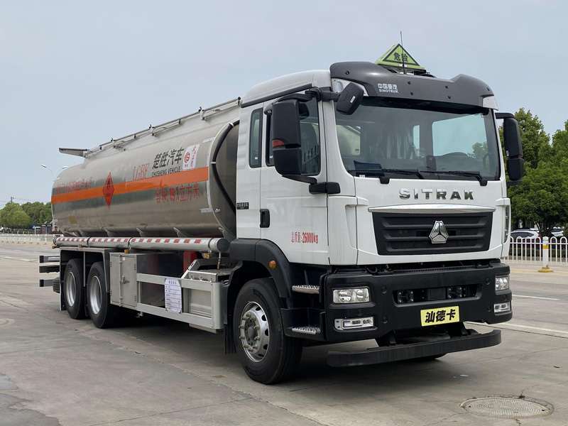 鋁合金運油車，油罐車，楚勝汽車集團